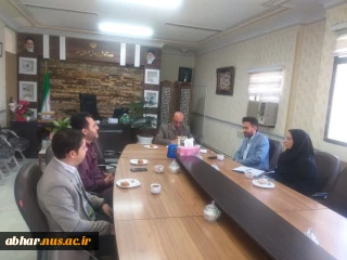 در  راستای آمایش، ساماندهی ،نیاز سنجی رشته های جدید وآمار و اطلاعات جمعیت دانش آموزی شهرستان ابهر انجام گرفت: دیدار رئیس، معاون و کارشناسان حوزه آموزش و پژوهش آموزشکده ملی مهارت ابهر با رئیس آموزش و پرورش شهرستان ابهر