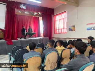 در راستای معرفی جایگاه دانشگاه ملی مهارت  ورشته های تحصیلی  و جذب هنرجویان در مراکز دانشگاه ملی مهارت واحد استان زنجان انجام شد:حضورمسئولین آموزشکده ابهردر هنرستان شهید رجائی خرمدره
 2