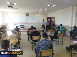 در روز پایانی برگزاری امتحانات نیمسال دوم 1404-1403 بازدید مسئولین استانی از امتحانات آموزشکده پسران ابهر
 2