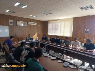 برگزاری کلاس توجیهی واحد کارآموزی ، کارورزی و پروژه دانشجویان آموزشکده پسران ابهر
با هدف آشنایی با فرآیند واحد درسی" کارآموزی  و پروژه" ، تهیه و ارائه گزارش
 2