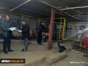 در راستای اجرای طرح بهینه سازی مصرف انرژی در سیستم تأسیسات گرمایشی آموزشکده پسران ابهر صورت گرفت
بازدید نمایندگان اداره گاز استان زنجان و شهر ابهر به همراه نماینده اداره نوسازی و پیمانکاران مربوطه از تأسیسات حرارتی آموزشکده 2