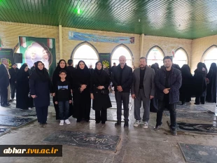 مراسم گرامیداشت اربعین شهادت رهبر و امام امت اسلامی و شهدای جنگ رمضان درگلزار شهدای شهرستان ابهر برگزار گردید. 2