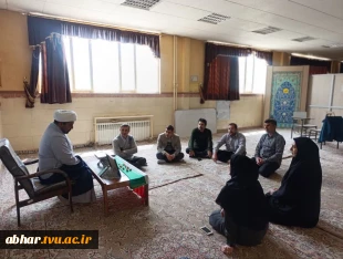 برگزاری نشست تخصصی، بصیرتی به مناسبت گرامیداشت دهه کرامتدر آموزشکده ملی مهارت ابهــر 2