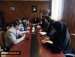برگزاری جلسه و نشست پذیرش و جذب دانشجو در آموزشکده ملی مهارت ابهر با حضور سرپرست و کارکنان آموزشکده