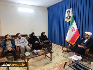 دیدار سرپرست آموزشکده ملی مهارت ابهر با امام جمعه شهرستان 4