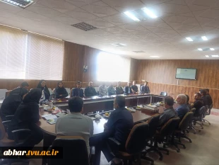 برگزاری آئین تجلیل از سرآمدان آموزشی ونشست هم اندیشــی اساتید آموزشکده ملی مهارت ابهر 4