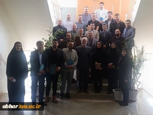 برگزاری آئین تجلیل از سرآمدان آموزشی ونشست هم اندیشــی اساتید آموزشکده ملی مهارت ابهر 6