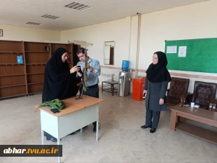 به مناسبت فرارسیدن هفته دفاع مقدس برگزار گردید:
 دوره آموزشی «آشنایی با الزامات ایمنی و قانونی کار با سلاح" ویژه کارکنان 2